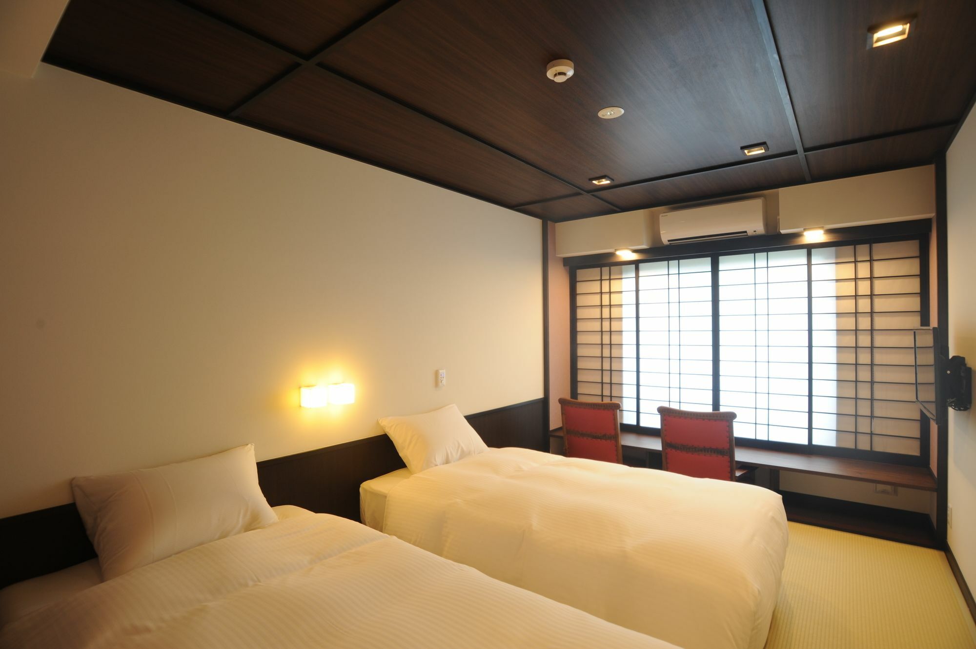 Отель Kyoto Takasegawa Bettei Экстерьер фото